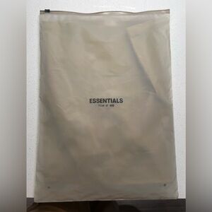 Essentials T Shirt